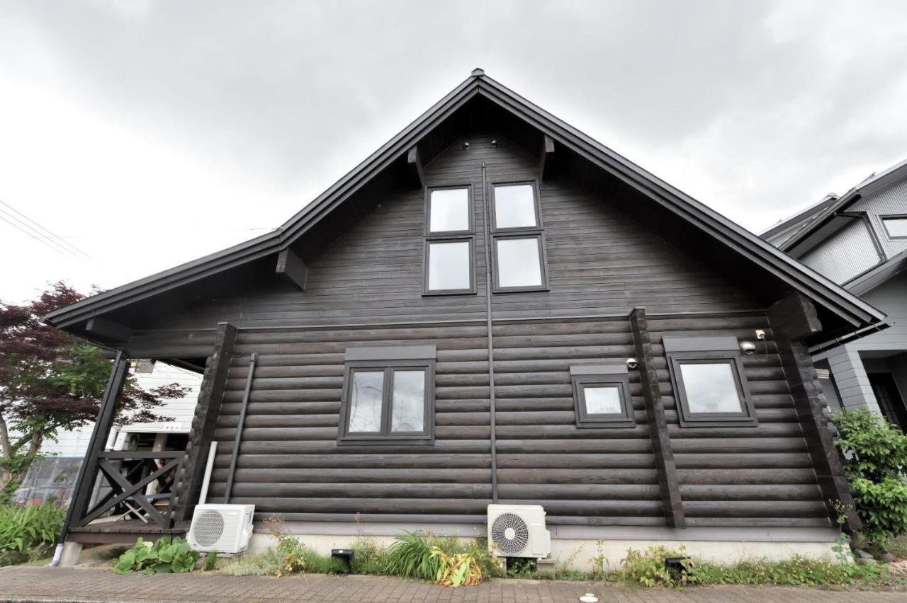 Carrefour Guesthouse カルフール ゲストハウス Toyama Station Exteriör bild