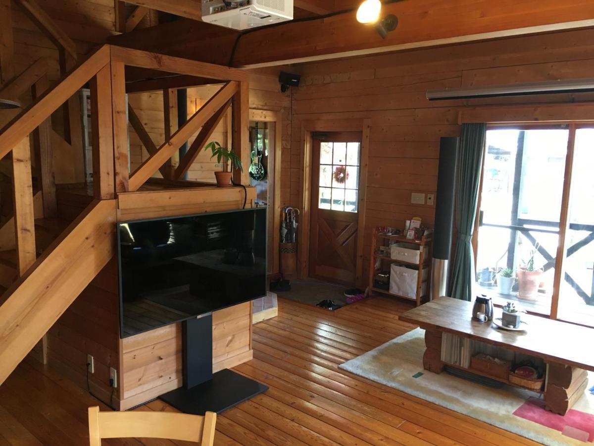 Carrefour Guesthouse カルフール ゲストハウス Toyama Station Exteriör bild